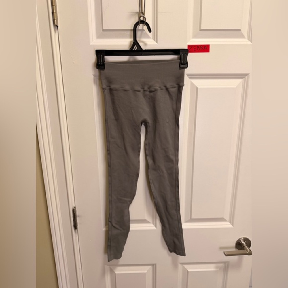Women’s NUX Gray Leggings
